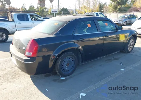 2005 Chrysler 300 Touring from USA, damaged, VIN 2C3JA53G25H157379
